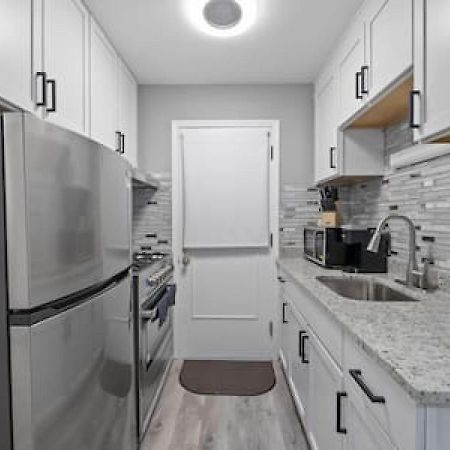 Urban Elegance Retreat In Downtown 罗切斯特 外观 照片
