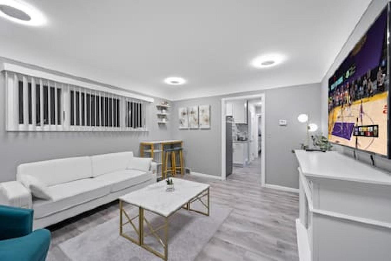 Urban Elegance Retreat In Downtown 罗切斯特 外观 照片